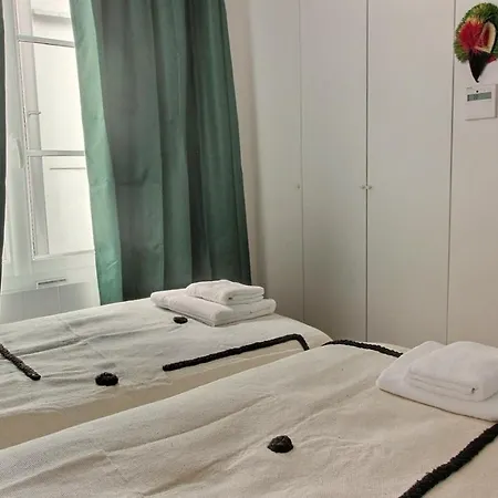 Apartment 202257 - 4 Personnes Montorgueil Paris